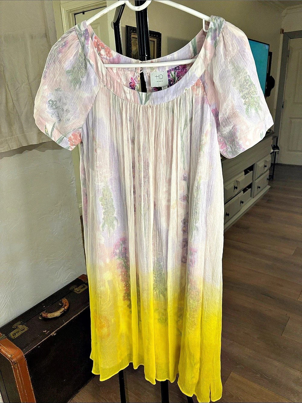 HD in Paris Dipped Chroma Ombré Floral Dress Maxi Dress Pink & Yellow Small